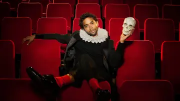 Backdrop to the movie "National Theatre Live: Hamlet" #1203503