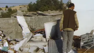 Backdrop to the movie "With Hasan in Gaza" #771442