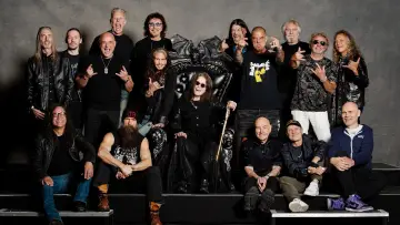 Backdrop to the movie "Back to the Beginning: Ozzy