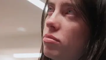 Backdrop to the movie "Billie Eilish - Hit Me Hard and Soft: The Tour (Live in 3D)" #779827