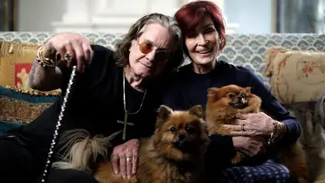 Backdrop to the movie "Sharon & Ozzy Osbourne: Coming Home" #1649658