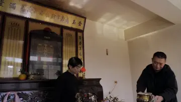 Backdrop to the movie "The Paperflower Still Blooms" #1159223