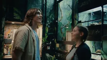 Backdrop to the movie "Hippo