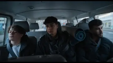 Backdrop to the movie "Where do I go from here?" #1171474