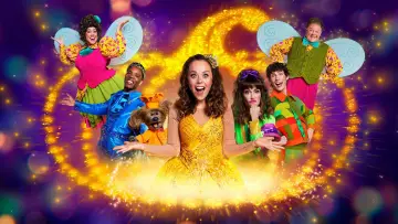 Backdrop to the movie "CBeebies Panto: Cinderella" #866040