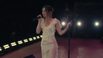 Backdrop to the movie "Apple Music Live: Gracie Abrams" #923895