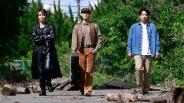 Backdrop to the movie "Kamen Rider Kabuto 20th: ​​The One Who Inherits the Heavens" #1591103