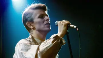 Backdrop to the movie "Bowie: The Final Act" #597955