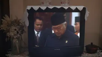 Backdrop to the movie "Dilan ITB 1997" #798576
