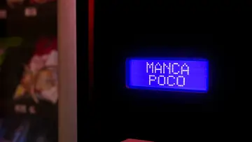 Backdrop to the movie "Manca Poco" #822230