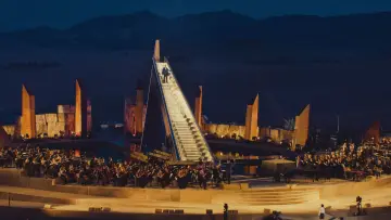 Backdrop to the movie "Andrea Bocelli - The Celebration：30th Anniversary" #691140