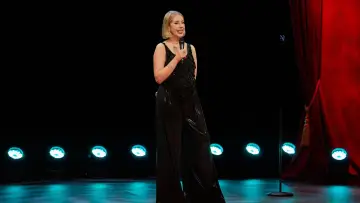 Backdrop to the movie "Katherine Ryan: First Born Daughter" #1527854