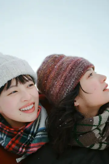 Poster to the movie "Look Back" #1630127