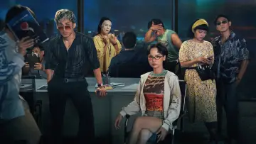 Đại Tiệc Trăng Máu 8 poster