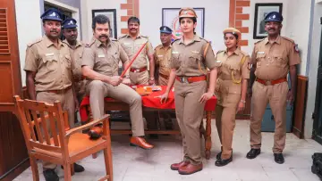 Backdrop to the movie "Yaarra Antha Paiyan Naanthan Antha Paiyan" #1142125