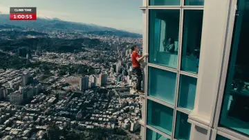 Backdrop to the movie "Skyscraper Live" #518900
