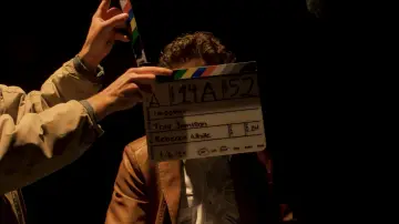 Backdrop to the movie "Imposter" #970842