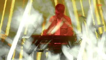 Backdrop to the movie "Jean-Michel Jarre Live in Sevilla" #932270