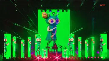 Backdrop to the movie "Jean-Michel Jarre Live in Sevilla" #932274