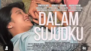 Backdrop to the movie "Dalam Sujudku" #1142256