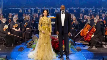 Backdrop to the movie "Hope of the Season: Christmas with The Tabernacle Choir" #1636712