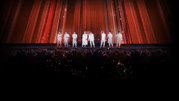 Backdrop to the movie "Stray Kids: The dominATE Experience" #1533945
