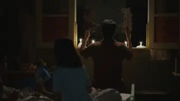 Backdrop to the movie "Ayah, Ini Arahnya Ke Mana, Ya?" #796686