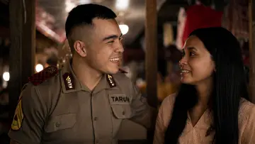 Backdrop to the movie "Pemikat Jiwa" #927460