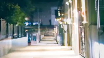 Backdrop to the movie "Late Night 2" #555148