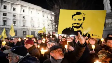 Backdrop to the movie "Giulio Regeni: All The Evil In The World" #543151