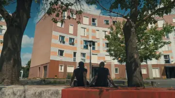Backdrop to the movie "Grigny, la fabrique de la banlieue" #542213