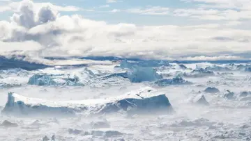 Backdrop to the movie "Greenland: The Icy Eldorado" #612497