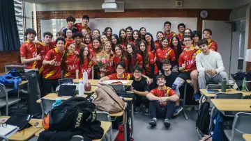 Backdrop to the movie "3Kachow - Senior Year 2025" #773457