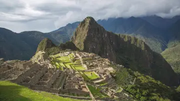 Backdrop to the movie "Machu Picchu: City of Stone" #978656