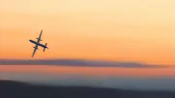 Backdrop to the movie "#SKYKING" #843739