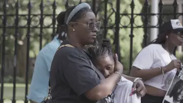 Backdrop to the movie "#WhileBlack" #1142363