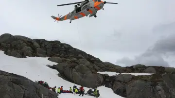 Backdrop to the movie "Fjellets frivillige" #544515