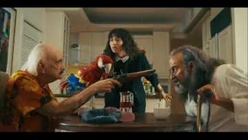 Backdrop to the movie "The Old Man and the Parrot" #536729