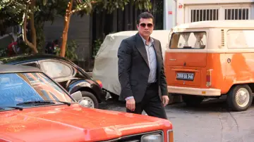 Backdrop to the movie "Çatlı" #769690