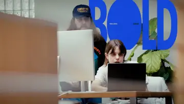 Backdrop to the movie "Bold" #544950