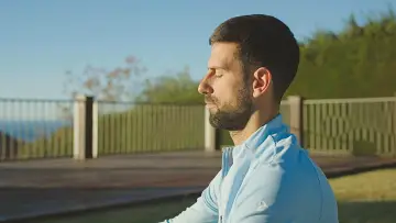 Backdrop to the movie "Novak Djokovic: The Wolf in Winter" #1151185