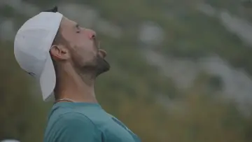 Backdrop to the movie "Novak Djokovic: The Wolf in Winter" #1151187