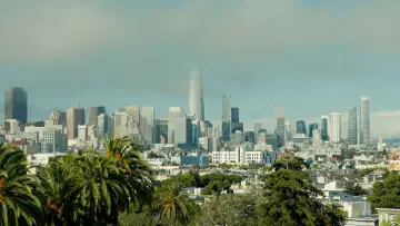 Backdrop to the movie "The City" #542672