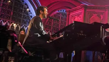 Backdrop to the movie "Josh Groban: An Intimate Evening at The Union Chapel" #1139190