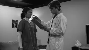 Backdrop to the movie "Super Doctor" #733085