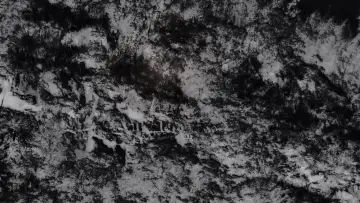 Backdrop to the movie "The Aperture" #822343