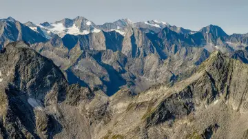 Backdrop to the movie "Über Österreich – Eine höhere Sicht" #799483