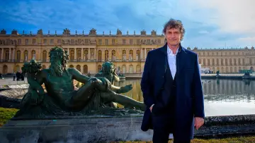 Backdrop to the movie "Speciale Ulisse: Versailles in piano sequenza" #779401