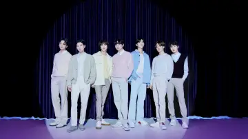 Backdrop to the movie "BTS World Tour 