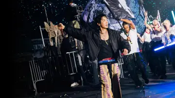Backdrop to the movie "BTS World Tour 